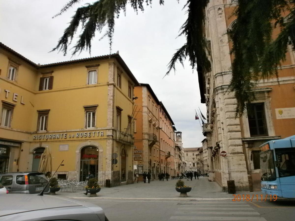 Charming Apartment Tilli With Parking Perugia Eksteriør bilde